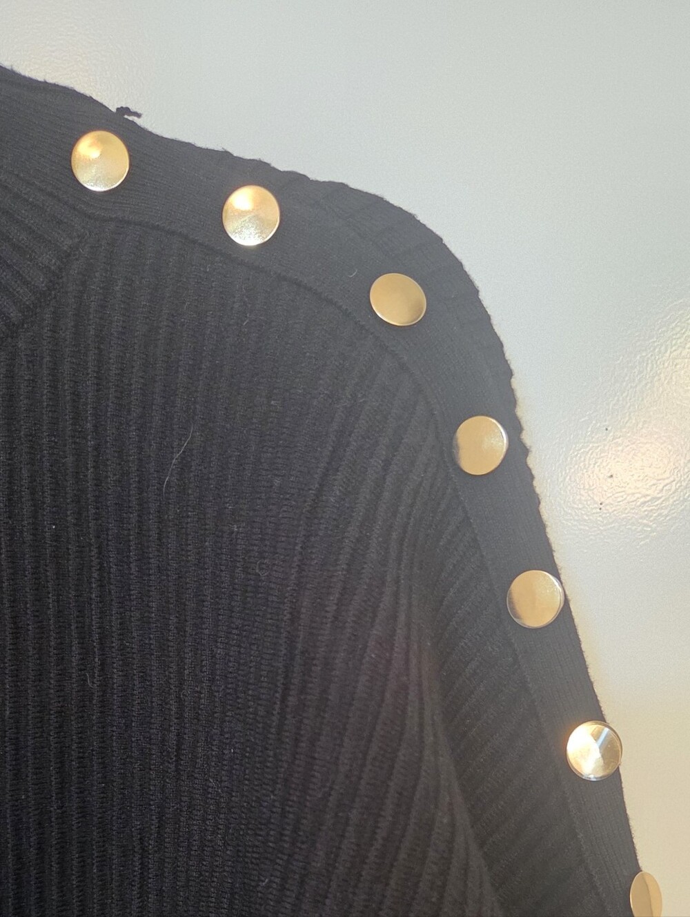 Black Button-Shoulder Ribbed Knit Sweater - Picture 2 of 4